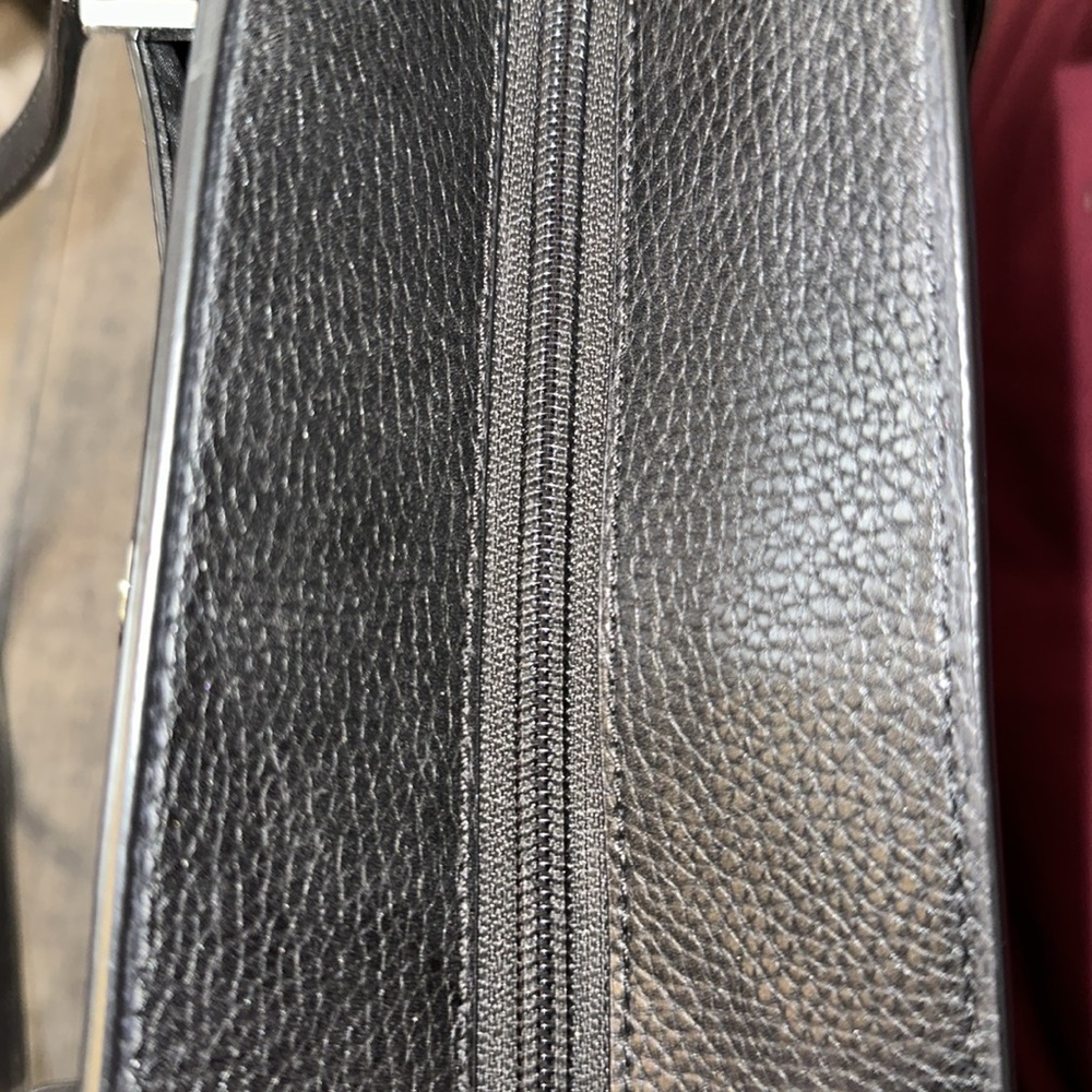 Michael Kors Maisie Large Pebbled Leather Tote Bag - Picture 9 of 11